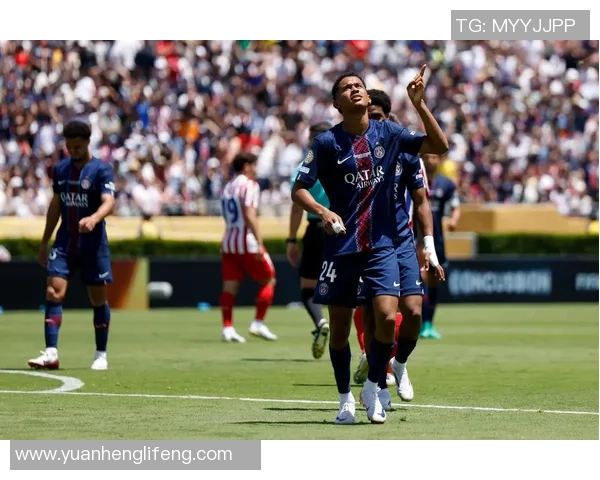 英超激情碰撞巴黎圣日耳曼6-2马竞引发转会风波与全场狂欢