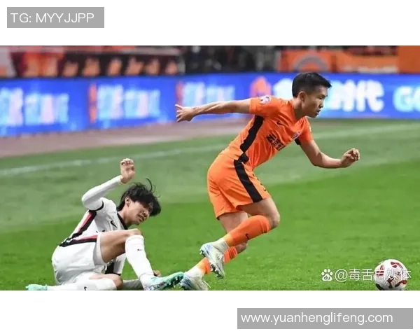 中超精彩对决那不勒斯逆转多特蒙德引发争议判罚全场沸腾