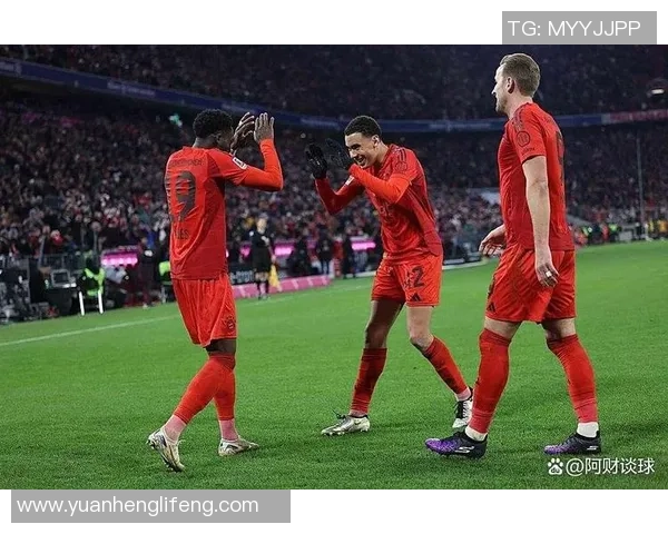 意甲激战：拜仁与莱比锡战成平局全场气氛紧张不已