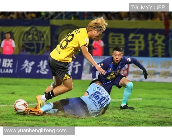 欧联杯激战：多特蒙德狂胜里昂六球大捷引发全场狂欢