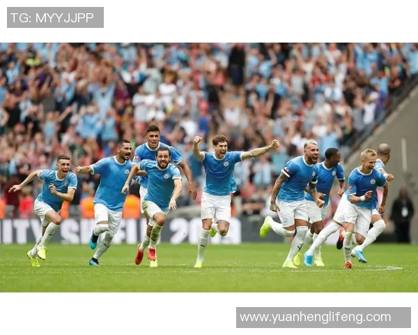 足总杯激战：多特蒙德与曼城鏖战成平局绝杀瞬间引发全场沸腾