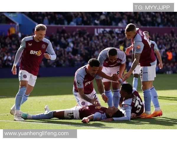 英超精彩对决曼联主场大胜尤文图斯帽子戏法点燃全场激情 英超精彩对决曼联主场大胜尤文图斯帽子戏法点燃全场激情