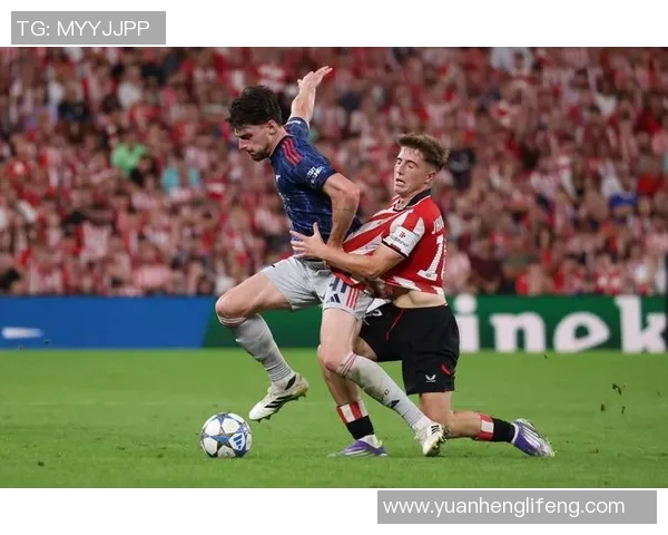 欧冠激战皇马与巴黎圣日耳曼互交白卷全场气氛紧张引发热议