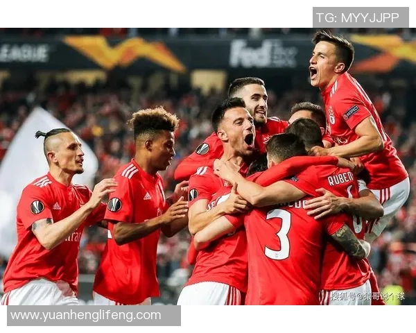 足总杯惊现冷门巴黎圣日耳曼逆转本菲卡引发全场热议分析 足总杯惊现冷门巴黎圣日耳曼逆转本菲卡引发全场热议分析